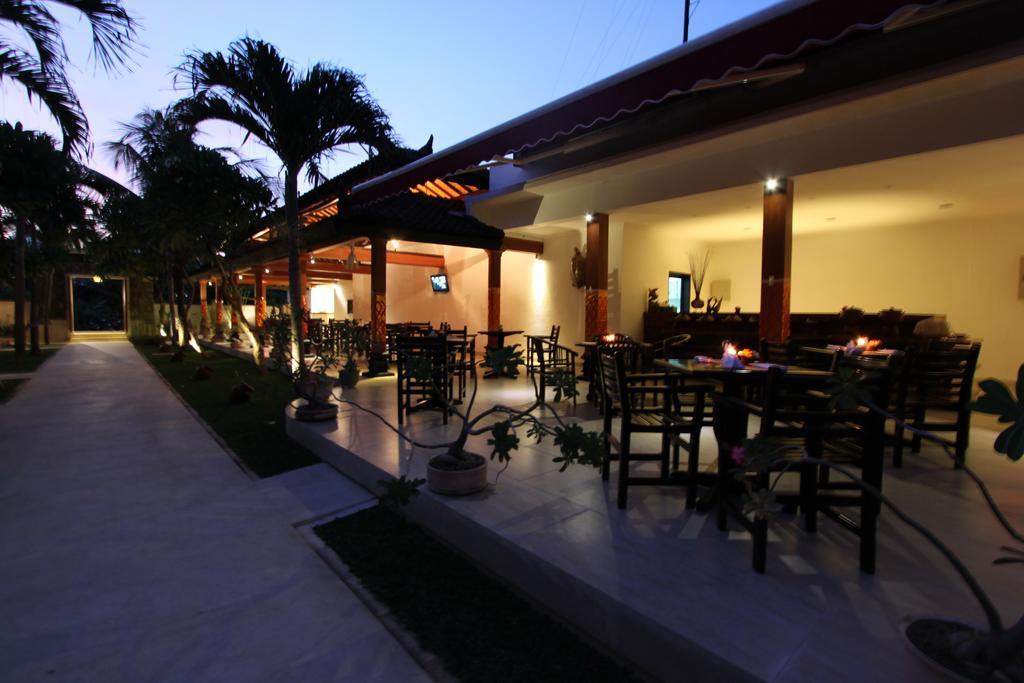 Hotel Melamun Ловина Экстерьер фото